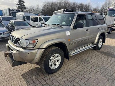 Gebraucht Nissan Patrol 158 PS (116 kW) 2001 Gold SUV