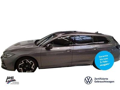 Gebraucht VW Passat R-line 150 PS (110 kW) 2025 Grau Kombi