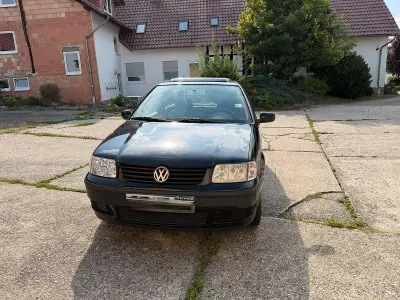 Gebraucht VW Polo 60 PS (44 kW) 2000 Schwarz Kleinwagen