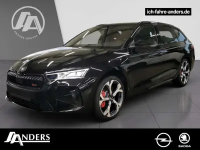 Nuova Skoda Octavia RS 265 CV (194 kW) 2026 Nero Station wagon