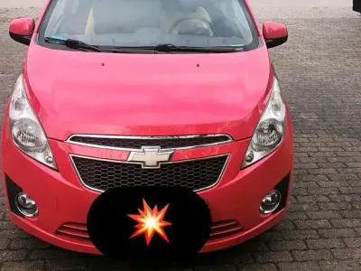 Gebraucht Chevrolet Spark 68 PS (50 kW) 2013 Rot Kleinwagen