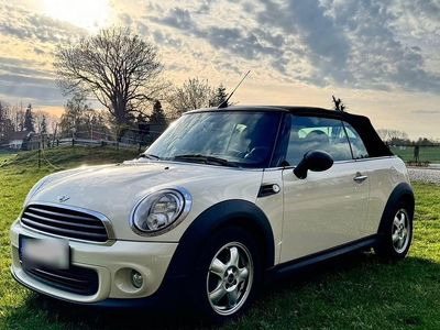 Second-hand Mini One Cabriolet 98 CP (72 kW) 2011 Alb Cabrio
