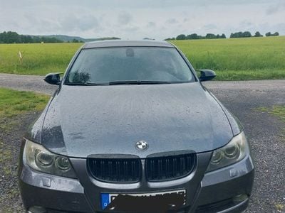 BMW 325