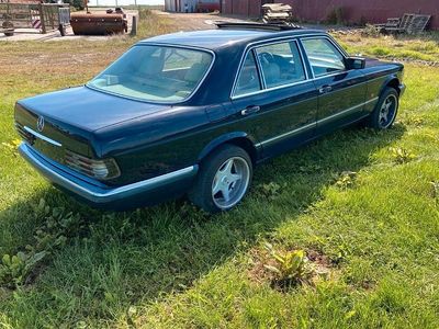Gebraucht Mercedes 560 279 PS (205 kW) 1990 Blau Limousine