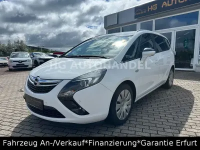 Gebraucht Opel Zafira Tourer Active 131 PS (96 kW) 2014 Weiß Van / Kleinbus
