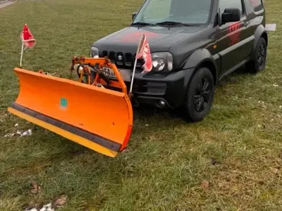 Gebraucht Suzuki Jimny 85 PS (62 kW) 2009 Schwarz SUV