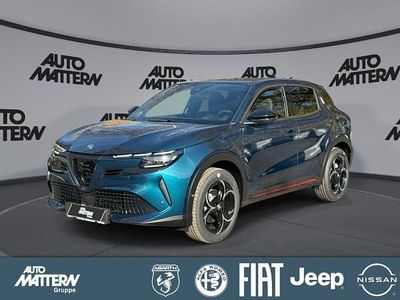 Blau (blau) Neu 2025 Alfa Romeo GT Junior Edizione Speciale SUV | 30.991 € (Fairer Preis)