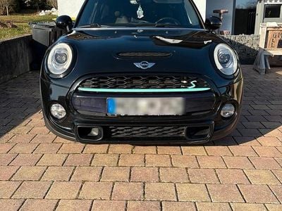 Gebraucht Mini Cooper S 192 PS (141 kW) 2015 Schwarz Kleinwagen