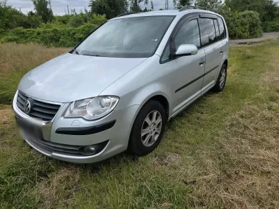 Gebraucht VW Touran 140 PS (102 kW) 2009 Silber Van / Kleinbus