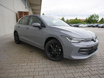 Mondsteingrau Neu 2025 VW Golf VIII Limousine | 24.950 € (Superpreis)