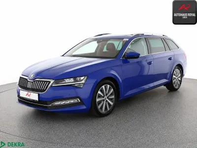 Gebraucht Skoda Superb 150 PS (110 kW) 2023 Energyblau Kombi