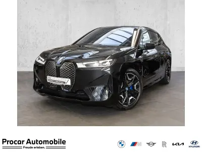 Gebraucht BMW iX M Sport 239 kW (326 PS) 2024 Schwarz SUV