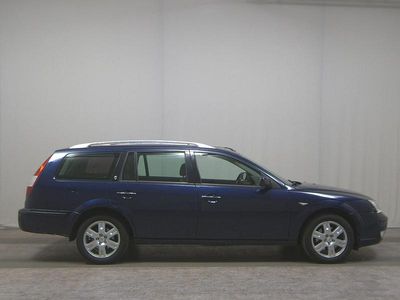 Usata Ford Mondeo Ghia 131 CV (96 kW) 2007 Blu Station wagon
