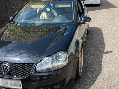 VW Golf V