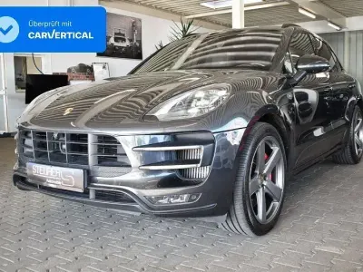 Gebraucht Porsche Macan Performance Package 441 PS (324 kW) 2018 Grau SUV