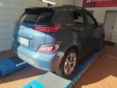 Usata Hyundai Kona Edition 30+ 100 kW (136 CV) 2022 Blu SUV