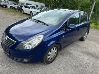 Brugt Opel Corsa Innovation 90 HK (66 kW) 2009 Blå Hatchback