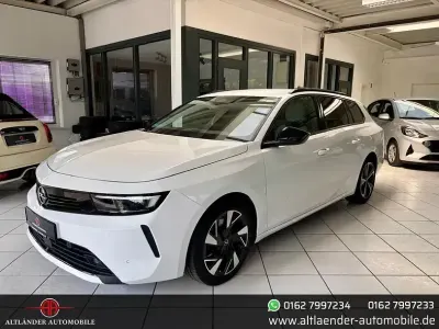 Gebraucht Opel Astra Elegance 131 PS (96 kW) 2024 Weiß Kleinwagen