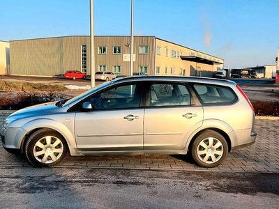 Gebraucht Ford Focus 136 PS (100 kW) 2005 Silber Kombi