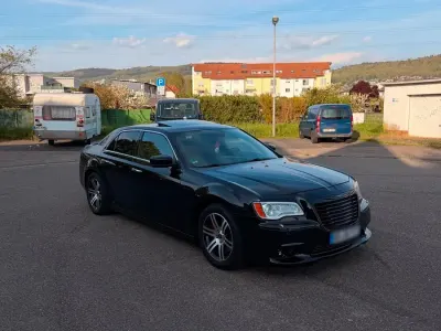 Gebraucht Chrysler 300C 239 PS (175 kW) 2013 Schwarz Limousine