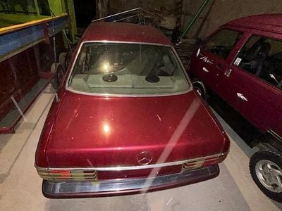 Usata Mercedes S500 223 CV (164 kW) 1986 Rosso Berlina