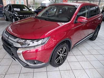 Gebraucht Mitsubishi Outlander Diamant Edition 150 PS (110 kW) 2020 Dynamikrot SUV