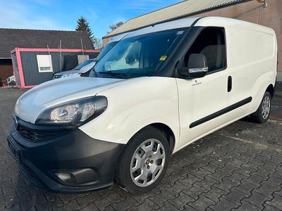 Usata Fiat Doblò 120 CV (88 kW) 2021 Bianco Monovolume