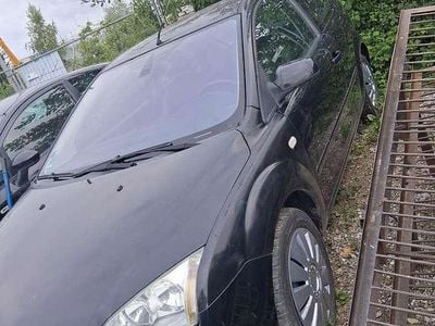 Gebraucht Ford Focus Trend 101 PS (74 kW) 2005 Schwarz Limousine