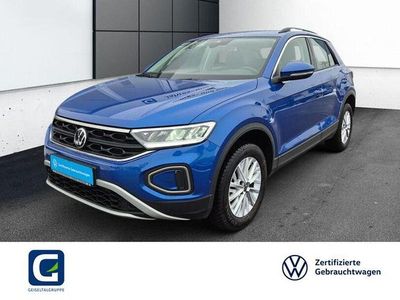 Usado VW T-Roc Life 116 HP (85 kW) 2024 Azul SUV