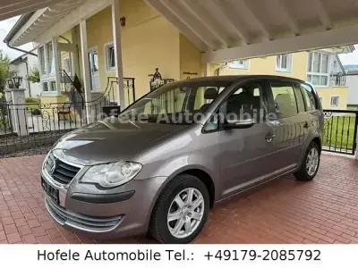 Gebraucht VW Touran Conceptline 150 PS (110 kW) 2009 Grau Van / Kleinbus