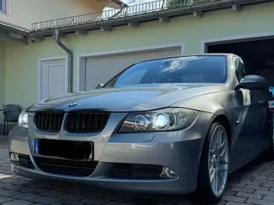 Gebraucht BMW 325 Sport Line 218 PS (160 kW) 2008 Grau Limousine