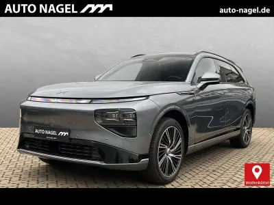 Neu XPENG G9 RWD Long Range 258 kW (351 PS) 2026 Grau SUV