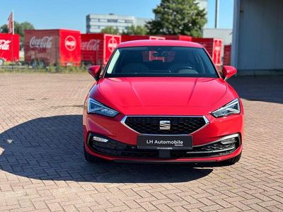 Gebraucht Seat Leon Style 110 PS (80 kW) 2022 Rot Limousine