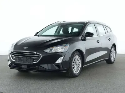 Gebraucht Ford Focus Titanium 125 PS (91 kW) 2021 Obsidianschwarz metallic Kombi