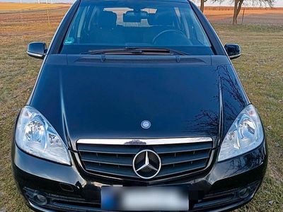 Brugt Mercedes 180 2011 Sort Sedan