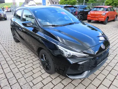 Gebraucht MG MG3 194 PS (142 kW) 2024 Schwarz Kleinwagen