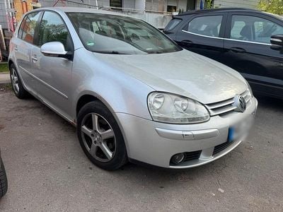 Gebraucht VW Golf V 80 PS (58 kW) 2007 Silber Kleinwagen