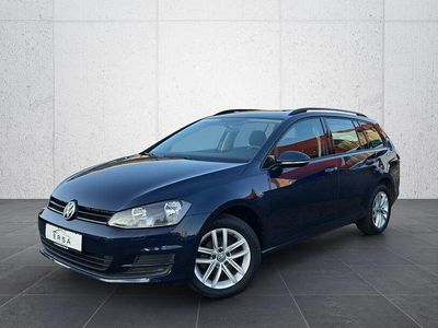 Blau Gebraucht 2014 VW Golf VII Trendline Kombi | 11.999 € (Etwas zu teuer)