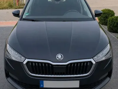 Gebraucht Skoda Scala Ambition 116 PS (85 kW) 2020 Schwarz Kleinwagen