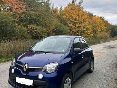 Violett Gebraucht 2017 Renault Twingo Life Kleinwagen | 5.500 € (Fairer Preis)