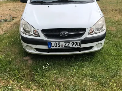 Gebraucht Hyundai Getz 70 PS (51 kW) 2009 Weiß Kleinwagen