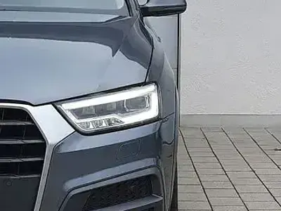 Gebraucht Audi Q3 Sport 179 PS (131 kW) 2017 Monsungrau SUV