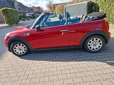 Gebraucht Mini Cooper Cabriolet 136 PS (100 kW) 2018 Rot Cabrio