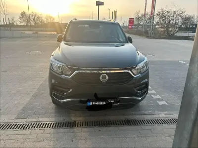 Gebraucht SsangYong Rexton Sapphire 201 PS (147 kW) 2018 Schwarz SUV