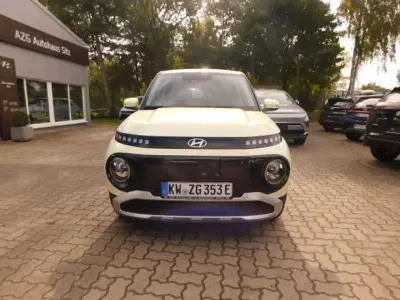 Käytetty Hyundai Inster Trend 71 kW (97 HP) 2025 Keltainen Viistoperä