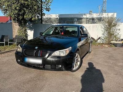 Second-hand BMW 525 177 CP (130 kW) 2004 Negru Berlinǎ