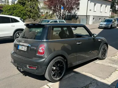 Używany Mini Cooper S 184 KM (135 kW) 2010 Szary Hatchback