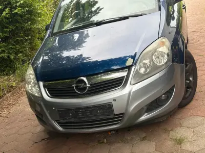 Gebraucht Opel Zafira 101 PS (74 kW) 2008 Blau Van / Kleinbus
