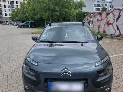 Gebraucht Citroën C4 82 PS (60 kW) 2015 Grau SUV
