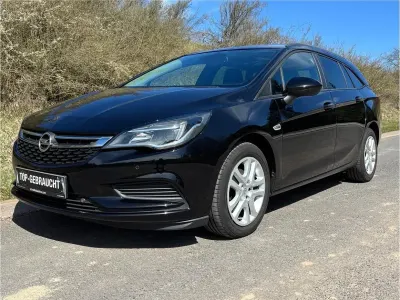 Usado Opel Astra Edition 110 HP (80 kW) 2017 Preto Carrinha
